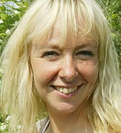 Puk Elgård - vært - foredrag - moderator - konferencier - e-ntertainment.dk